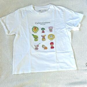 UNIQLO CALICO CRITTERS tee, size M. NWOT.